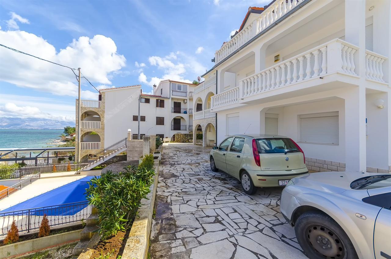 Apartments Krusica โตรกีร์ ภายนอก รูปภาพ